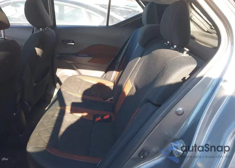 2020 Nissan Kicks Sr Xtronic Cvt z USA, uszkodzony, nr VIN 3N1CP5DV1LL538454